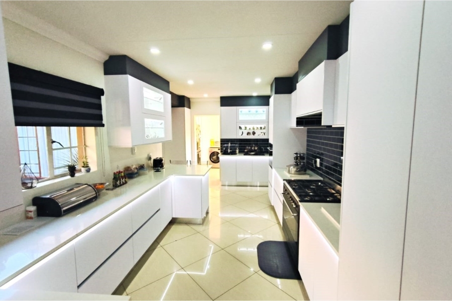 4 Bedroom Property for Sale in Vaalpark Free State